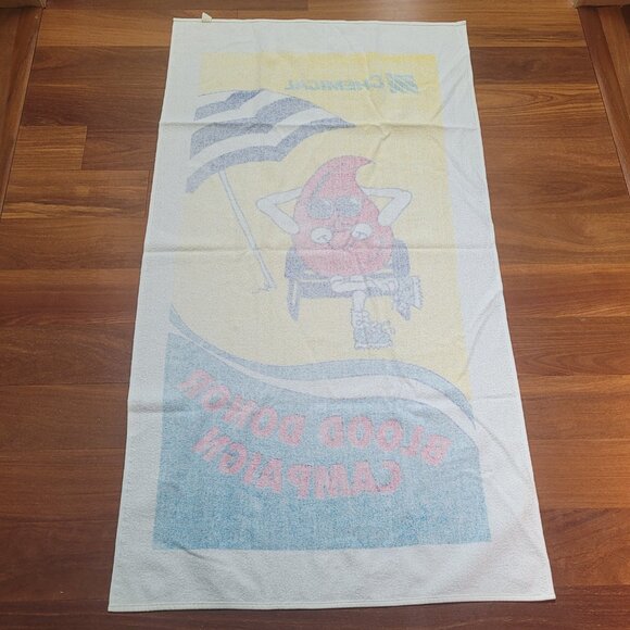 Red Cross Chemical Bank Vintage Towel Blood Donation Beach Giveaway Made USA - Picture 5 of 9